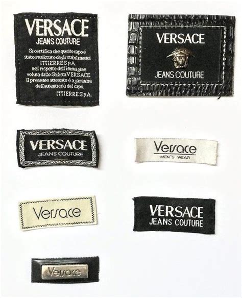 etichetta gianni versace|versace original.